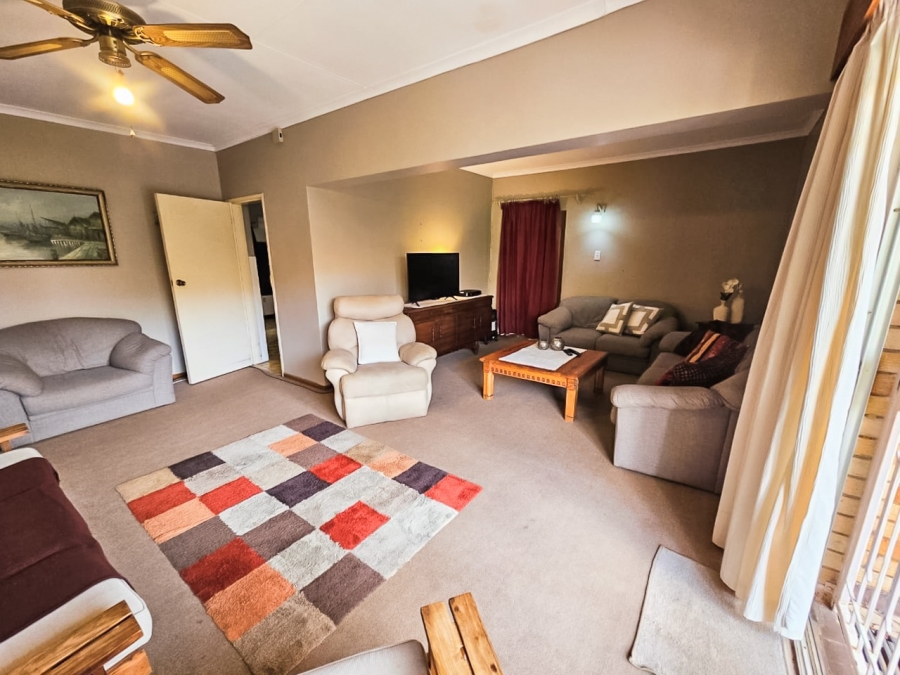 4 Bedroom Property for Sale in Die Bult North West